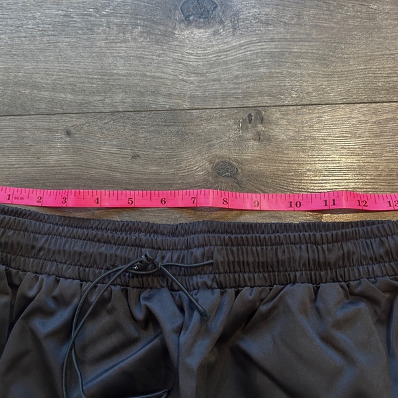 Black Cargo Pants Size Small - Picture 2 of 6